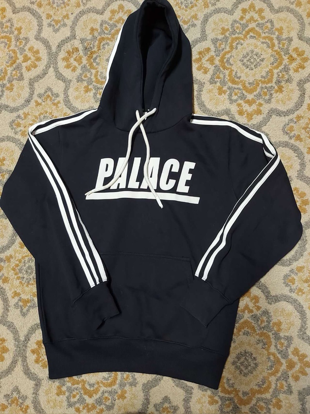 Adidas black sweatshirt